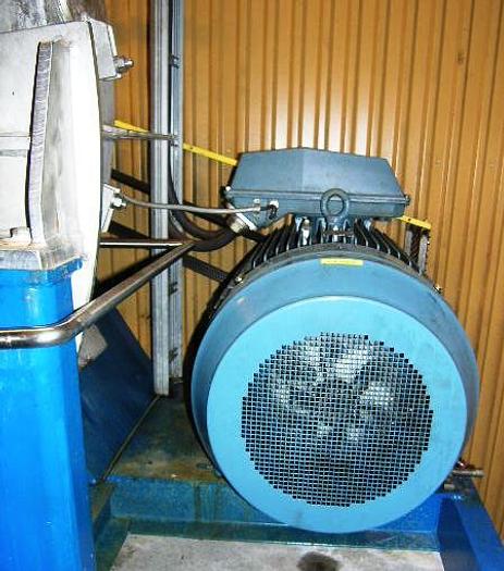 Used 2002 – 1-pass MVR falling film vacuum evaporator unit