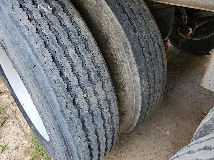 Used 2009 53' Steco Push-Out Trailer