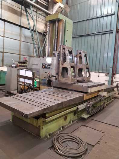 1980 Table type boring machine TOS WHN13.8A
