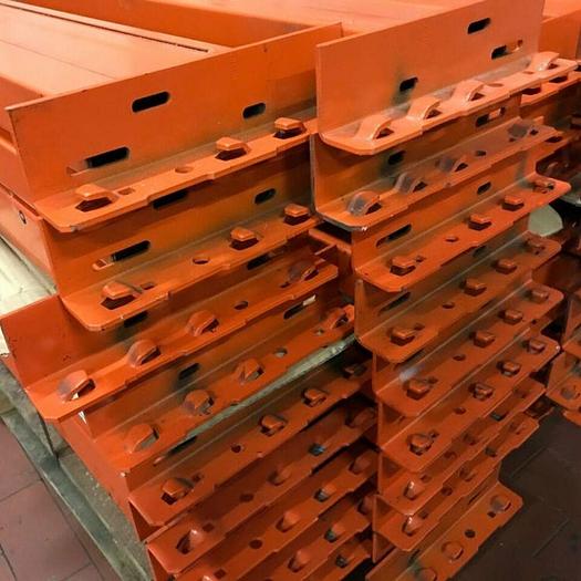 Gebraucht META Traversen