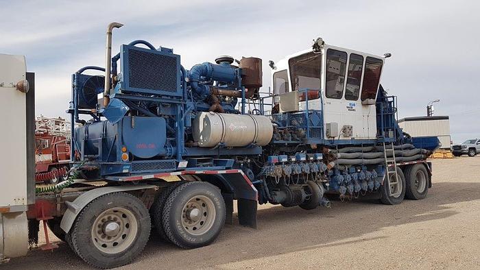 Used 1997 Peerless Hydra Frac Oilwell Cementing Blender Trailer