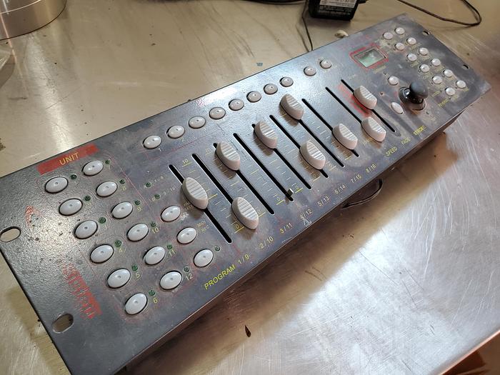 Used Omnisistem SC-1216 Plus 12 x 16 Ch. DMX Controller (Z2)