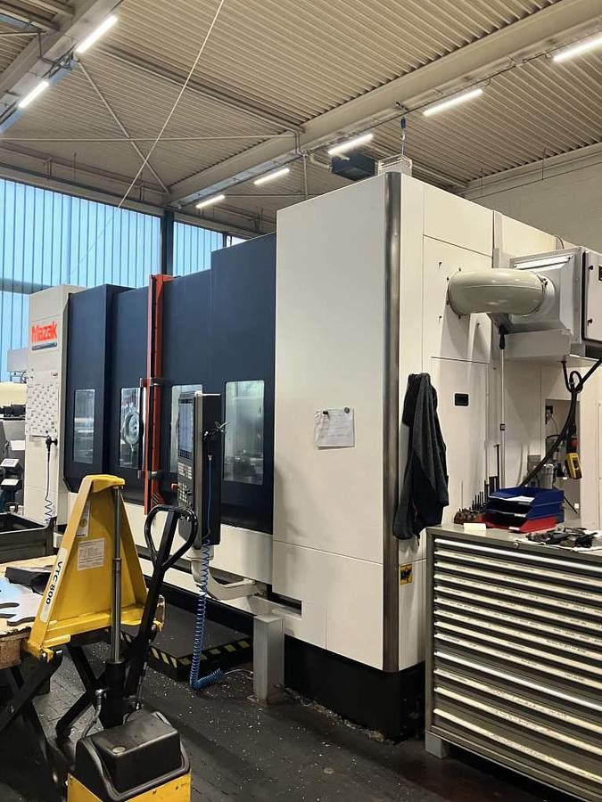 Gebraucht 2016 Mazak VTC 800/30SR
