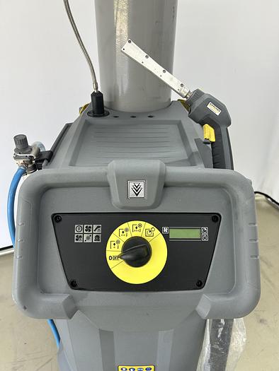 Used 2021 Kärcher IB 10/8 L2P