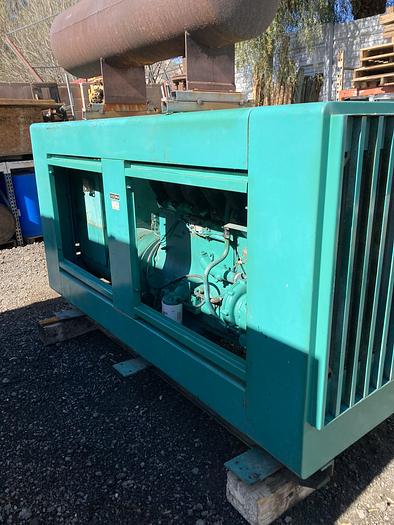 Used Natural Gas / Propane Onan Waukesha 115kw 3 phase 480 Volt