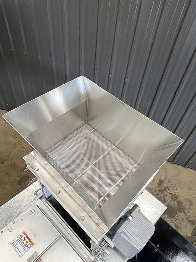 Used USED ERIEZ GRAVITY MAGNET TRAP WITH SLIDING MAGNETIC GRATES