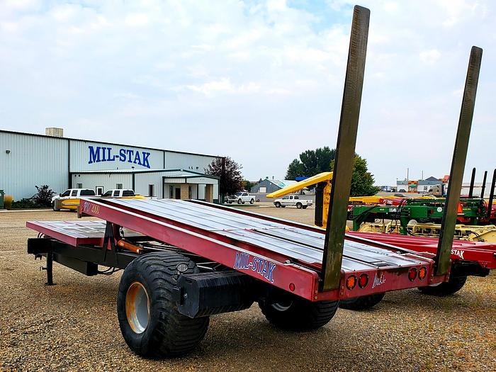 Refurbished Mil-Stak PT2000 Bale Stacker **Factory Rebuilt**