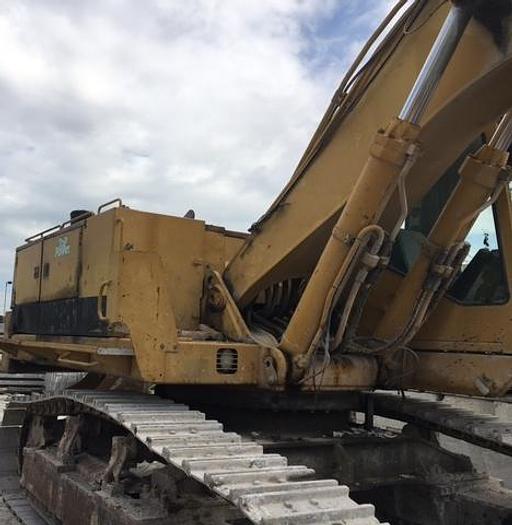 Used 1996 CAT 235D Excavator