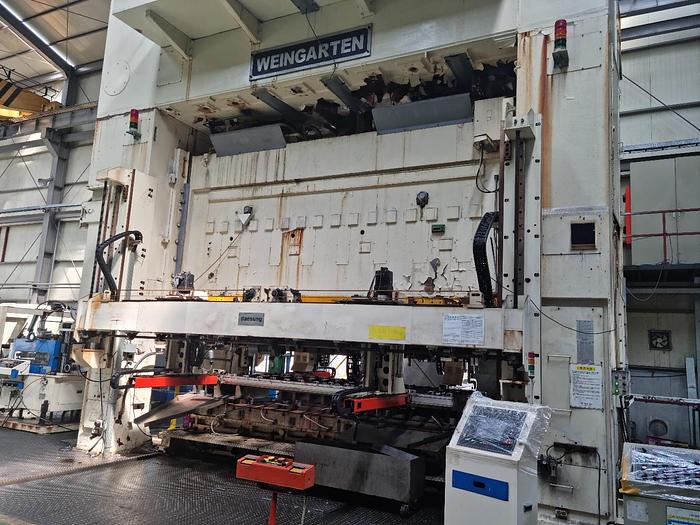Used SCHULER WEINGARTEN 2500-Ton  D6-2500T-3D TR Transer Press Line