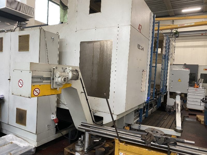 Used AXA VHC 3 M - Vertical machining centres - 2003