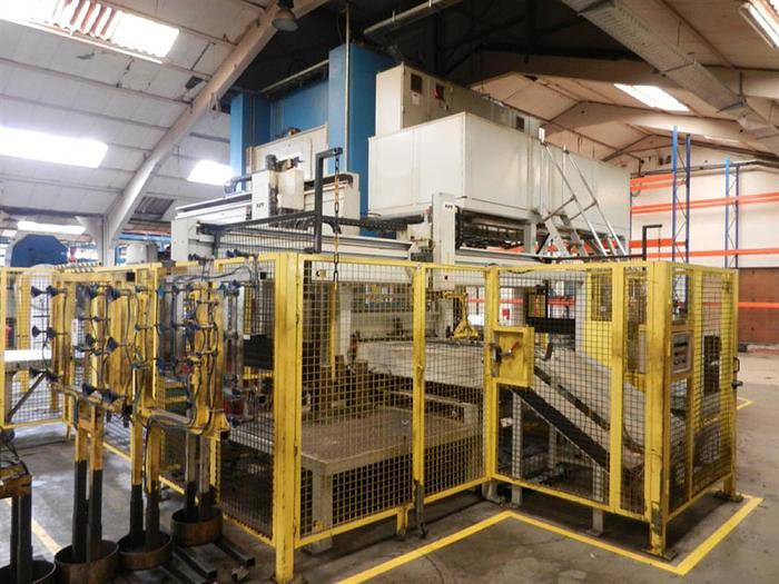 Gebraucht HYDR.PERS AP&T CNC 1000T