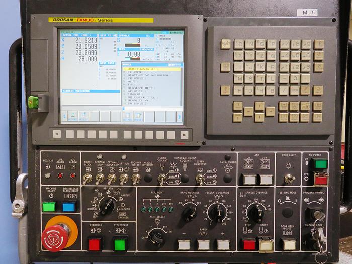 Used 2013 Doosan DNM 750 CNC Vertical Machining Center