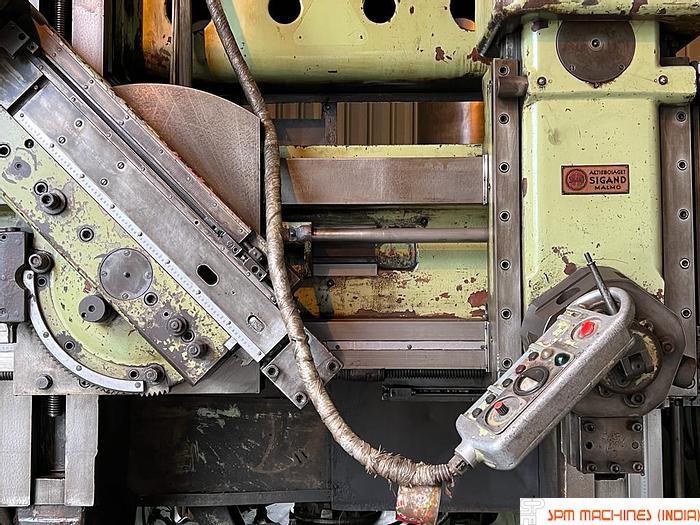 Used TOS SK12 Double Column VTL