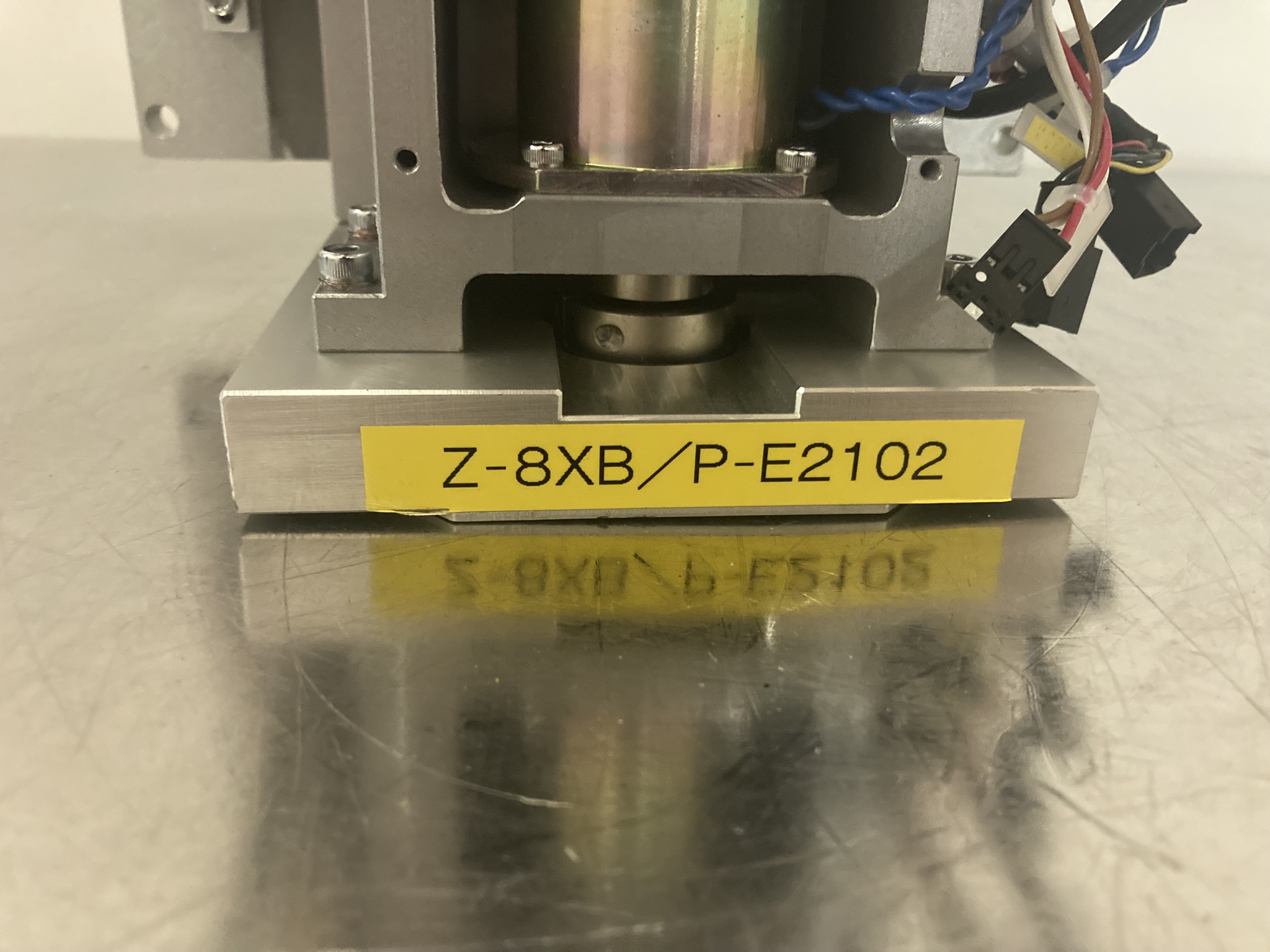 Used RL Robot Z drive motor UGQMEM-02MAKOE UTOPI-020SE