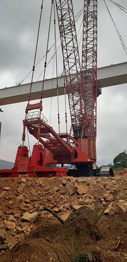 Used Manitowoc 18000 Maxer   750 ton Crawler Crane, Year 2009