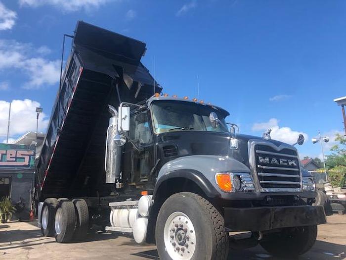 Used 2004 MACK GRANITE CV713