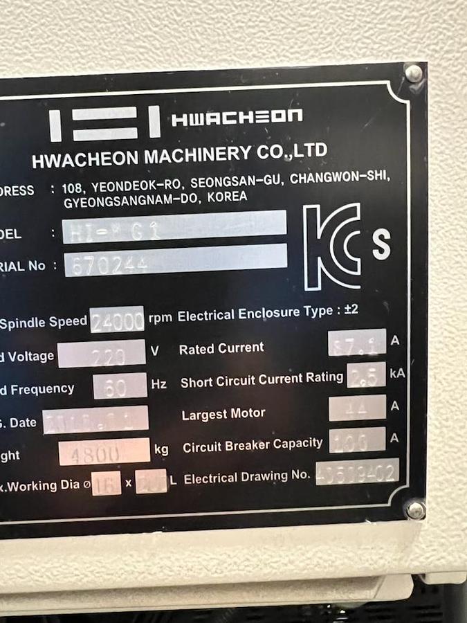 Used 2019 HWACHEON Hi-M G1 CNC Vertical Machining Center For Graphite