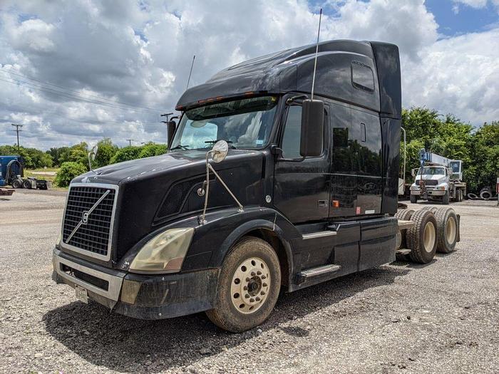 Used 2007 VOLVO VNL64T780