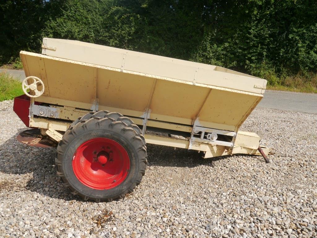 Used Atkinson Lime Spreader for Sale at LBG Machinery, Ltd.