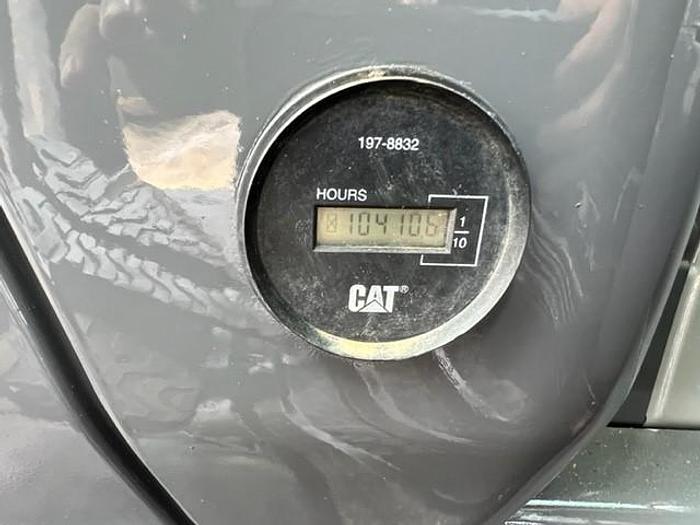 Used 2006 CAT 325DL with HYD Thumb