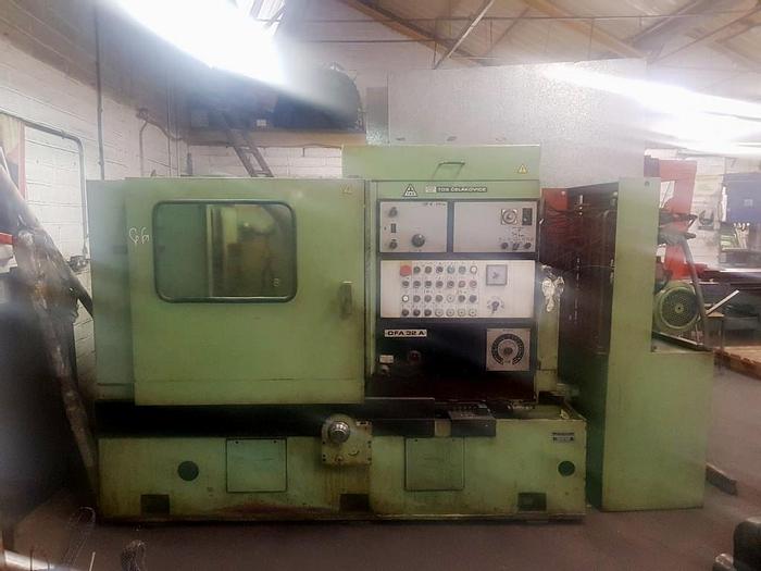 Used 1990 TOS OFA 32A Gear Hobbing Machine