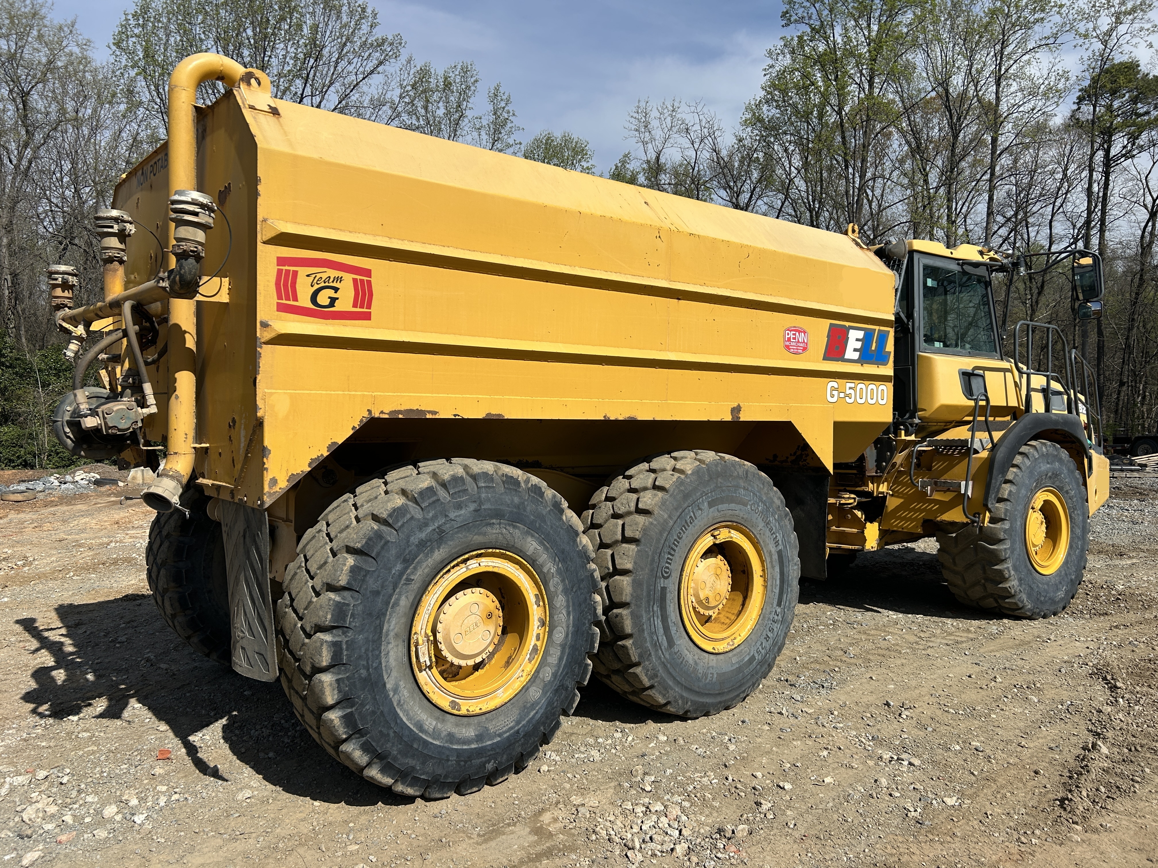 Used 2015 Bell B25E Water Truck