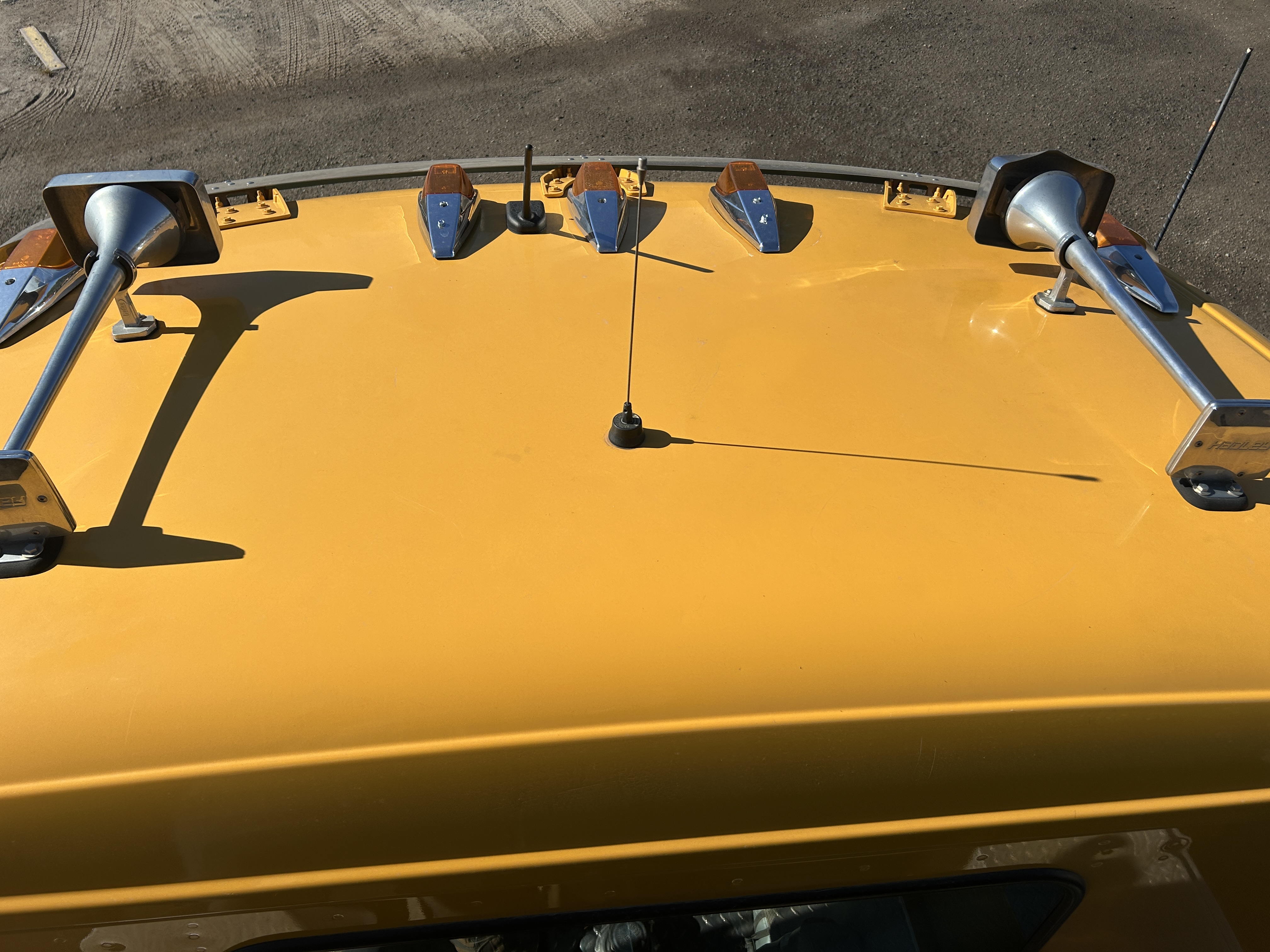 Used 2016 Kenworth T880 Quad Axle Dump Truck - Automatic