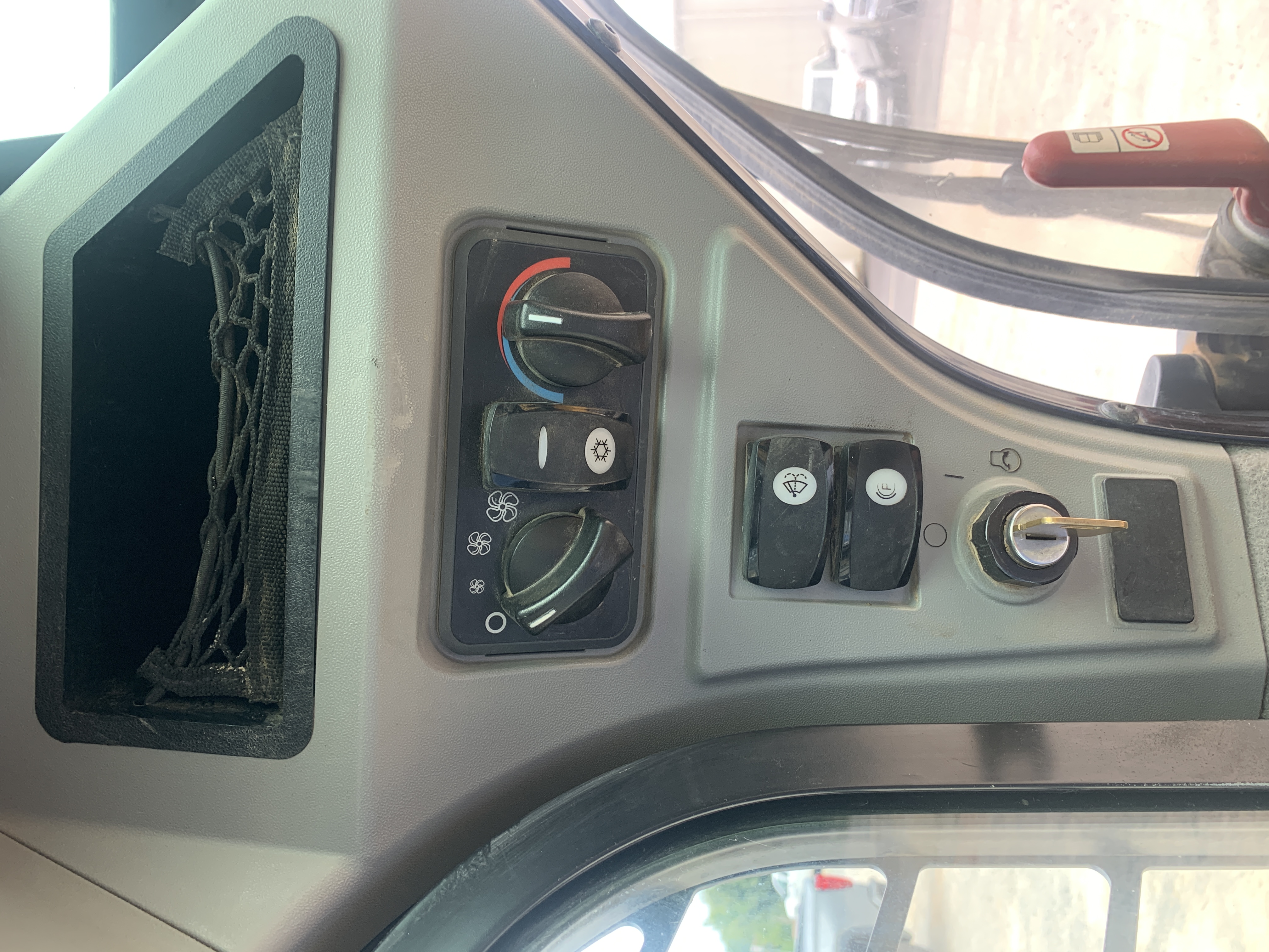 Used 2016 Caterpillar 259D