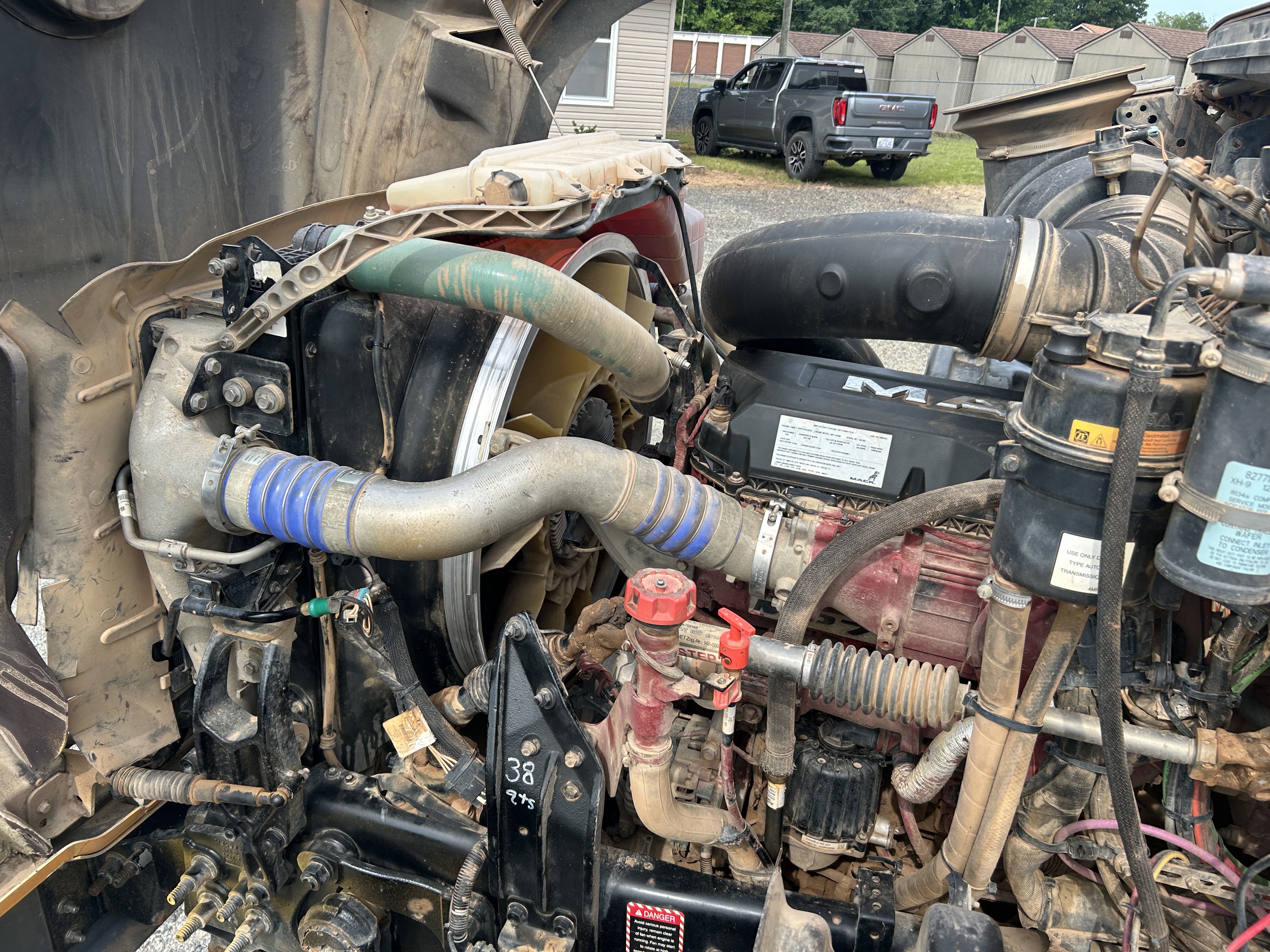 Used 2018 Mack Granite GU713 Quad Axle Dump Truck - automatic