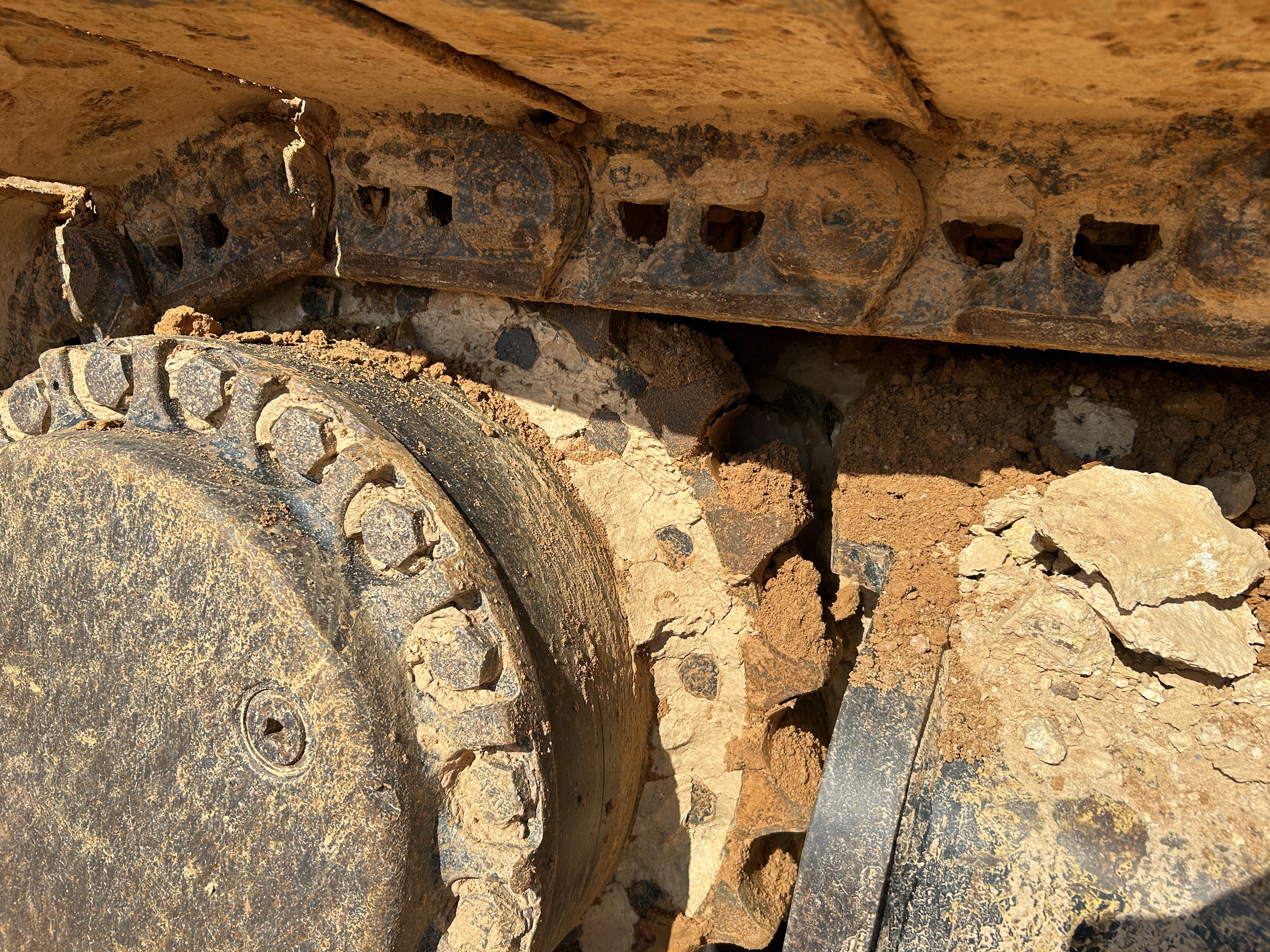 Used 2016 Caterpillar 349FL