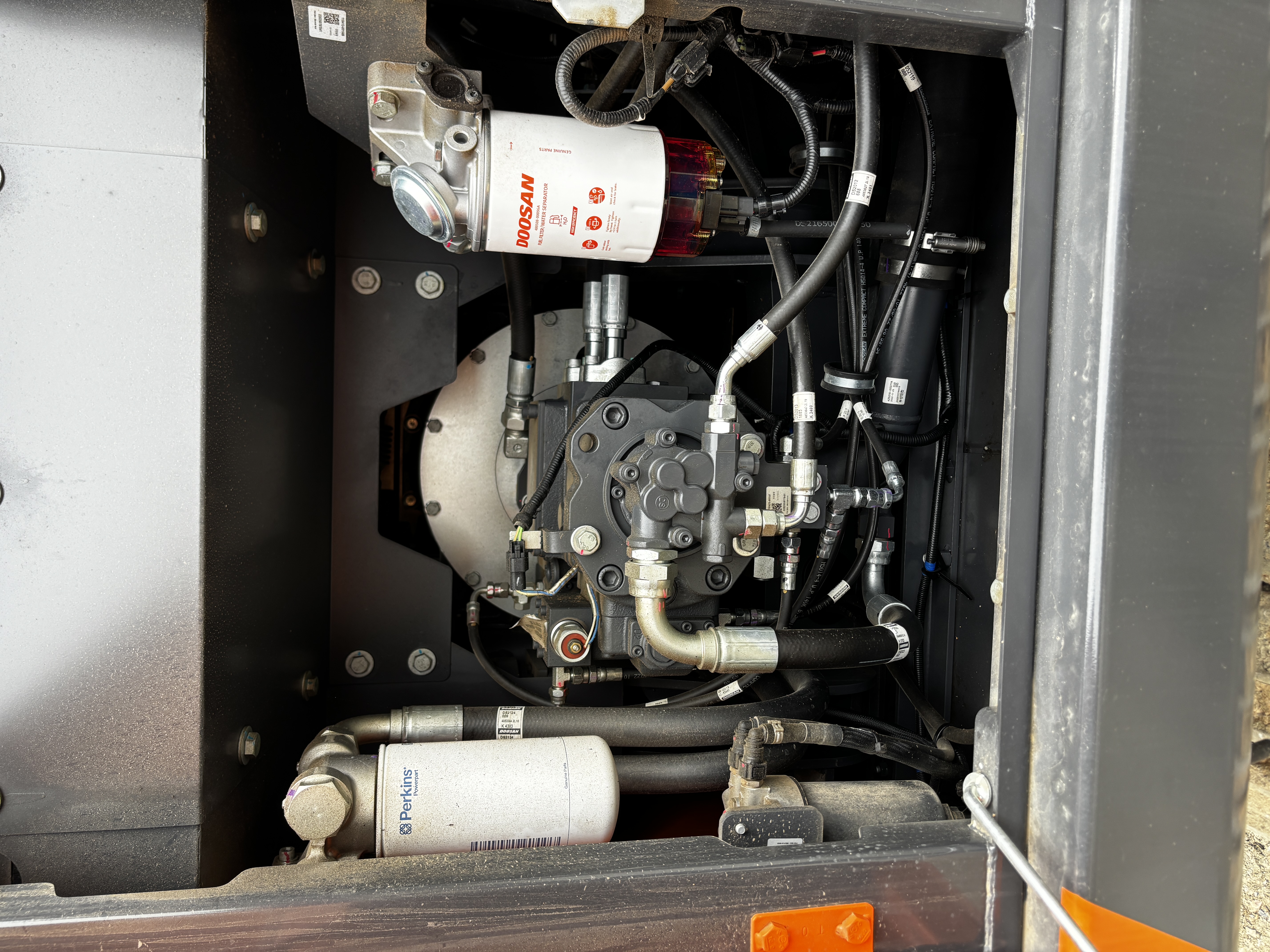 Used 2024 Doosan DX180LC-5