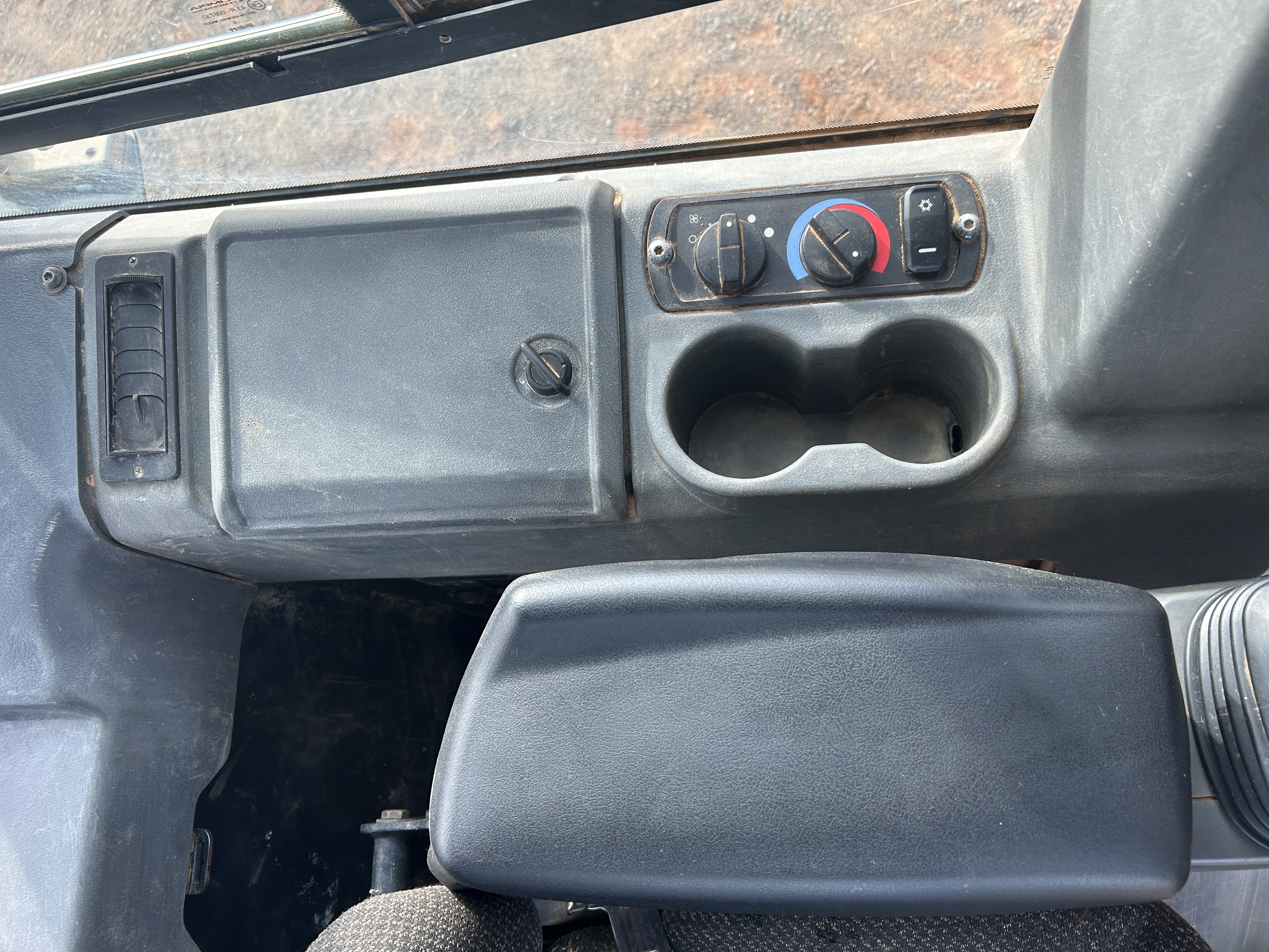 Used 2016 Caterpillar D5K2 LGP