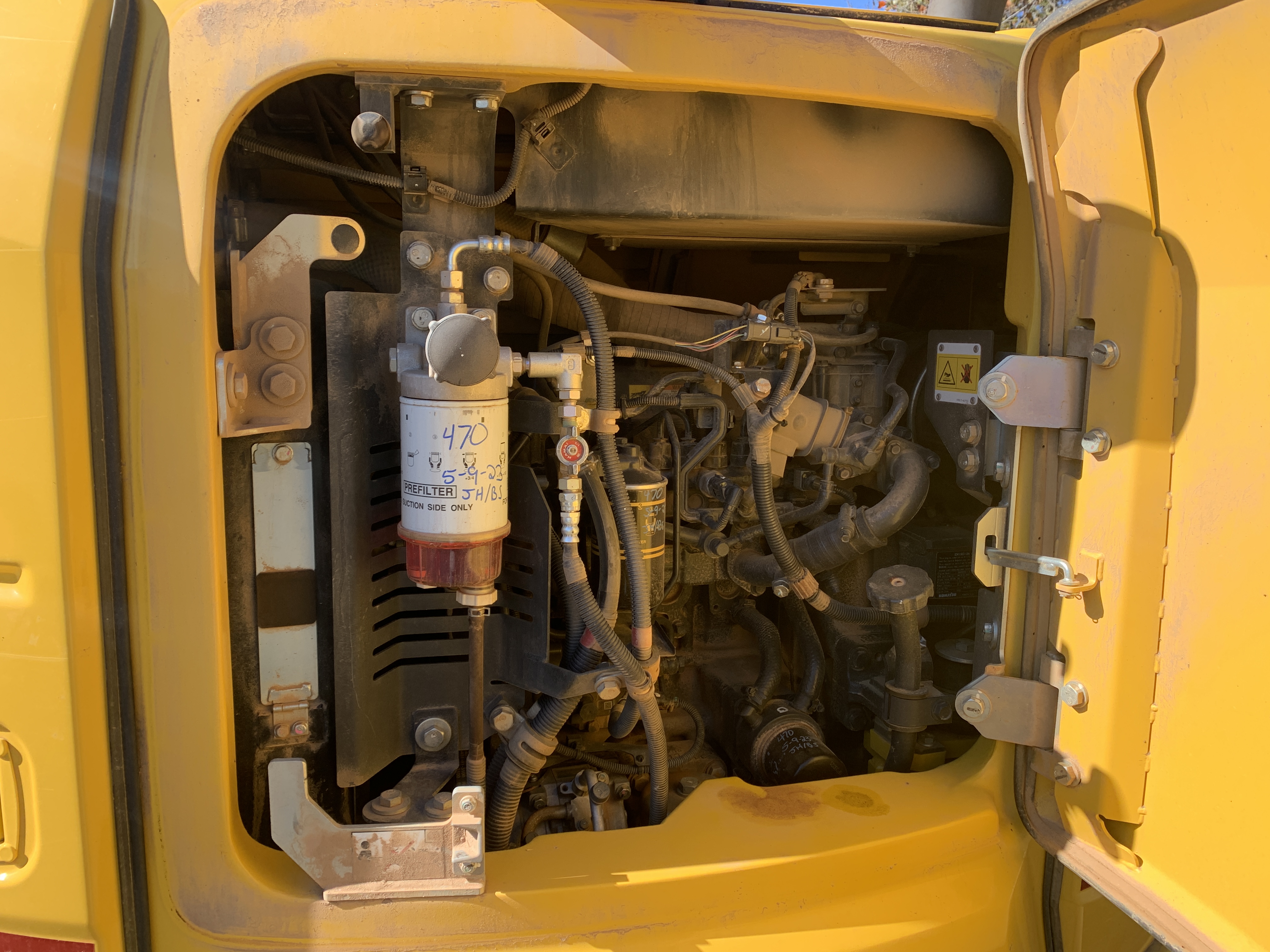 Used 2021 Komatsu PC88MR-11 with only 591 hours, loaded!