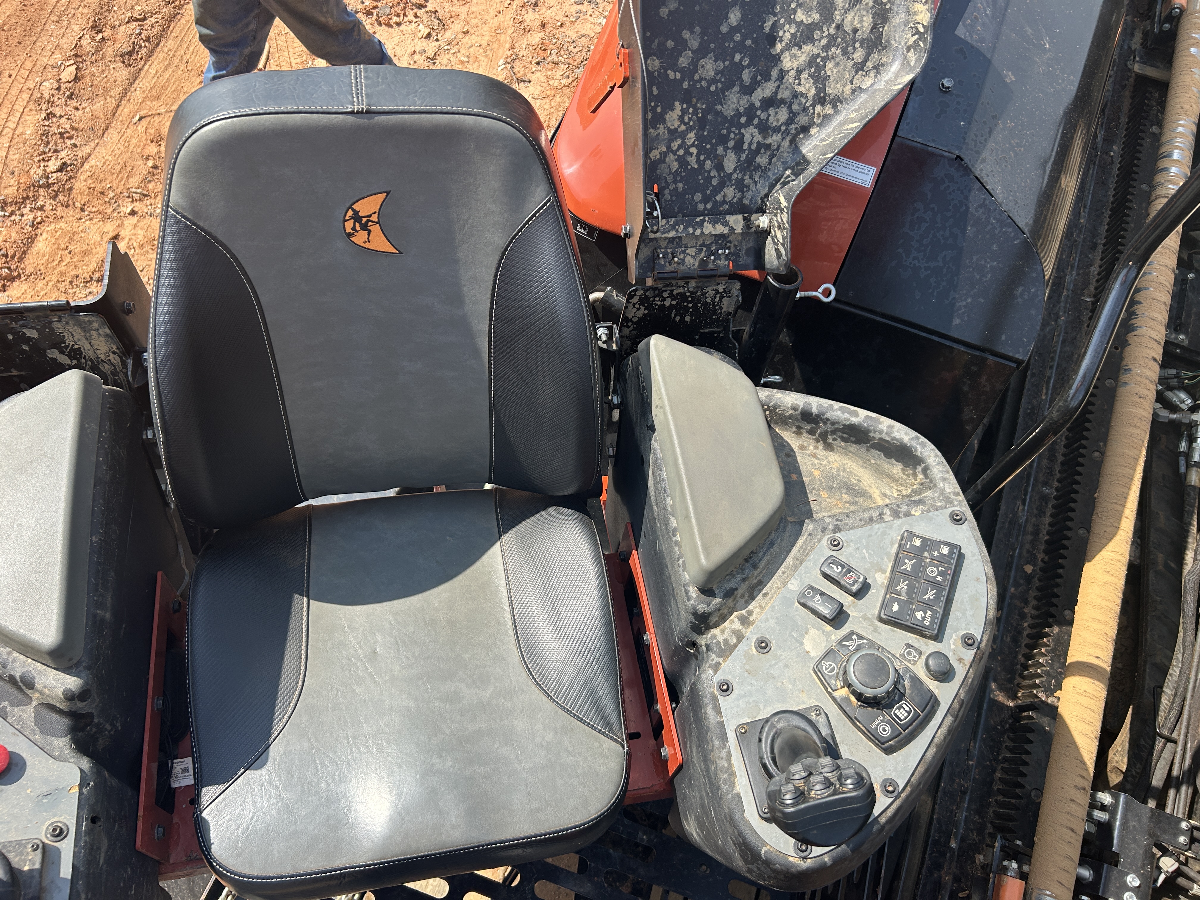 Used 2025 Ditch Witch JT24 Jet Trac with all options and trailer