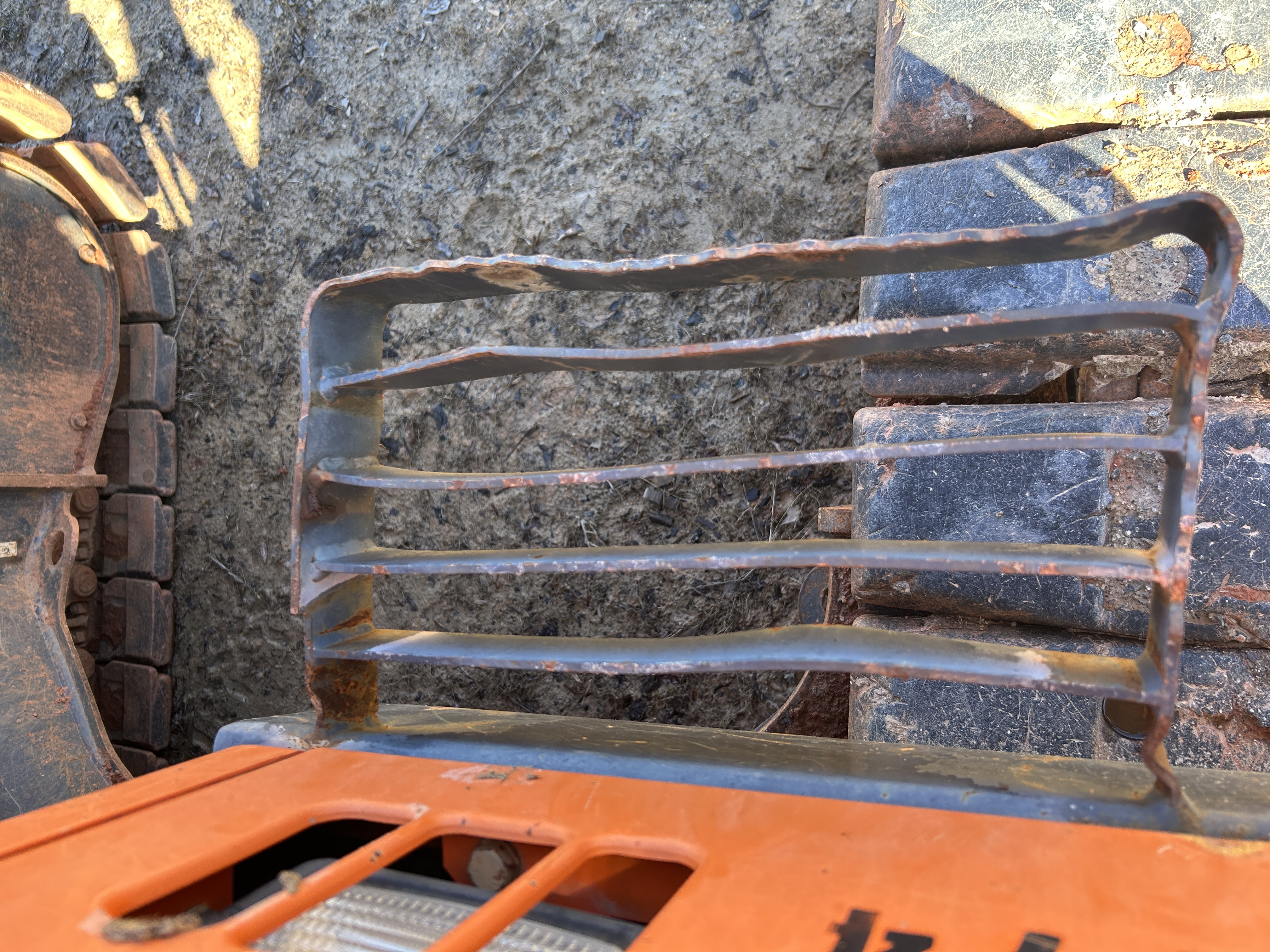 Used 2017 Doosan DX140LC-5