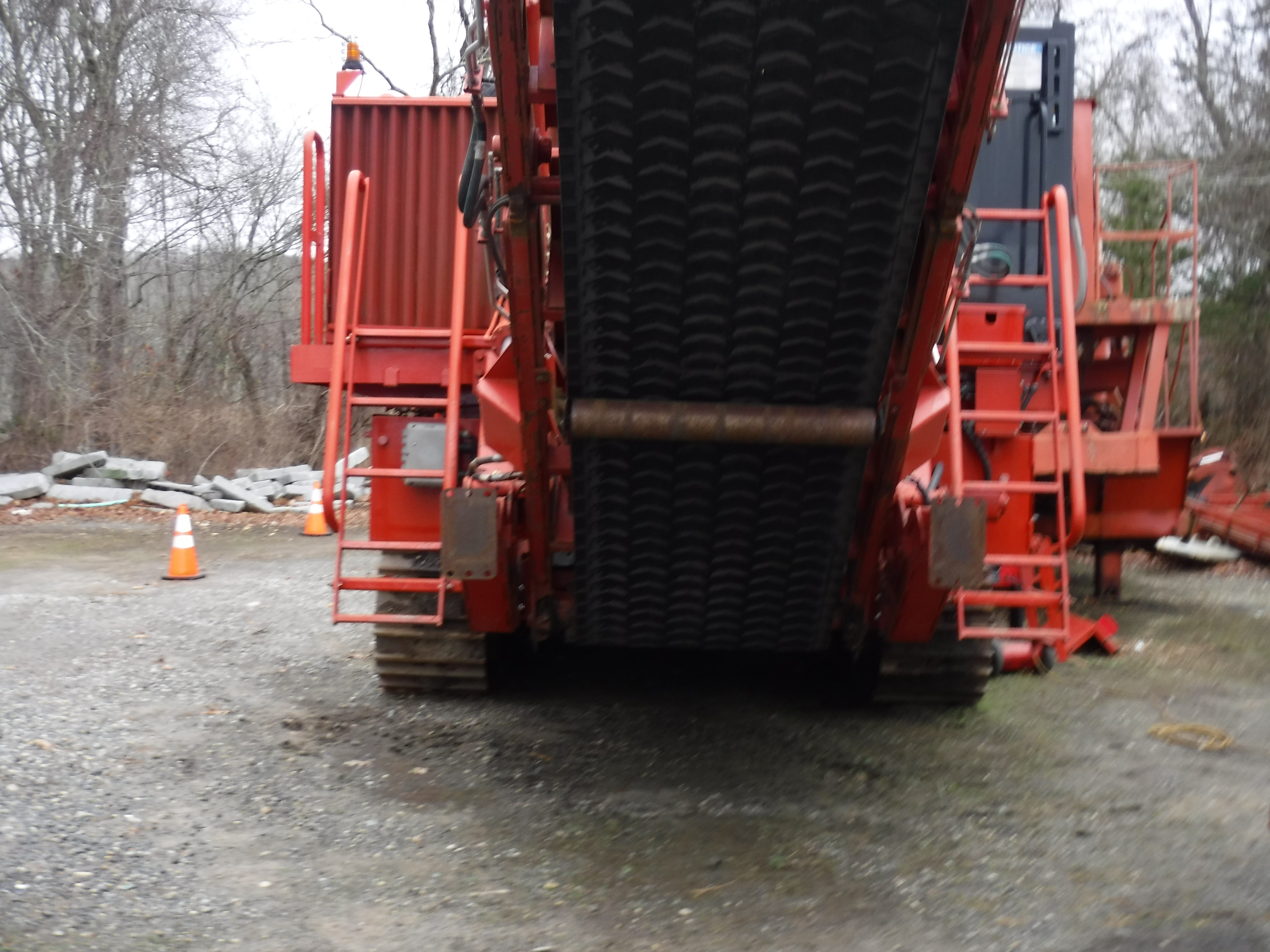 Used 2019 Morbark 6400XT Wood Hog Horizontal Grinder