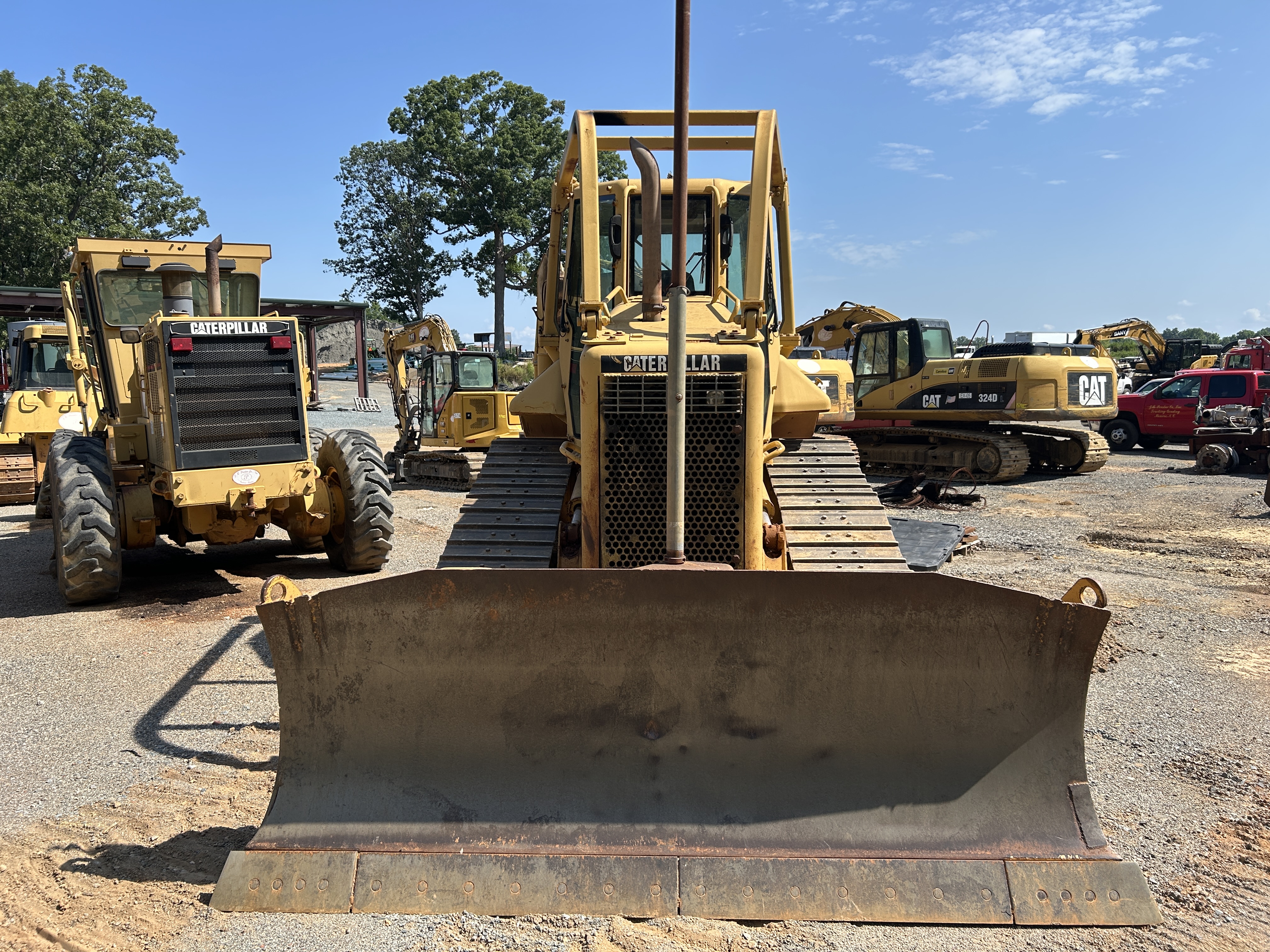 Used 2004 Caterpillar D5N XL