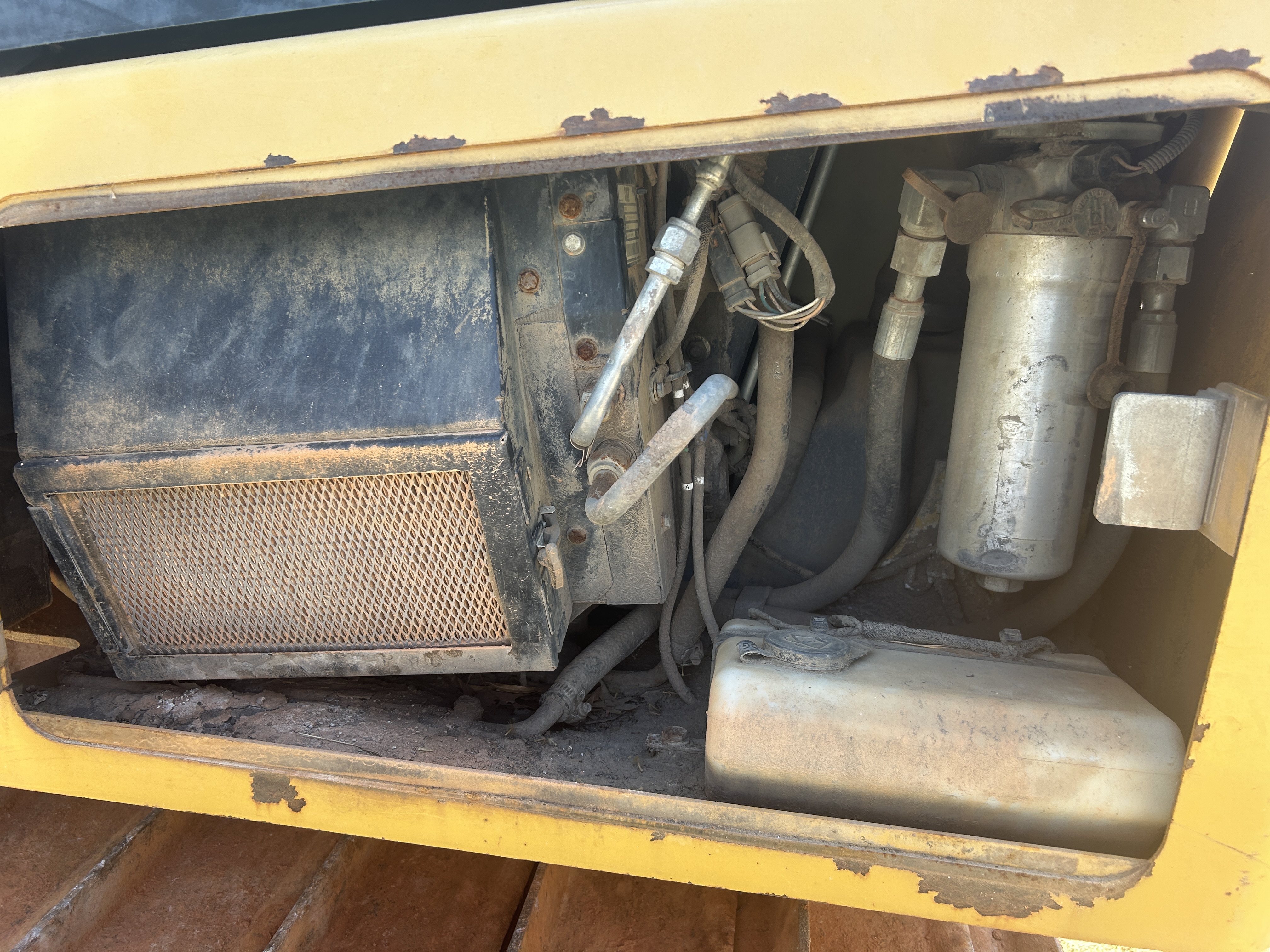 Used 2012 Caterpillar D5K2 LGP