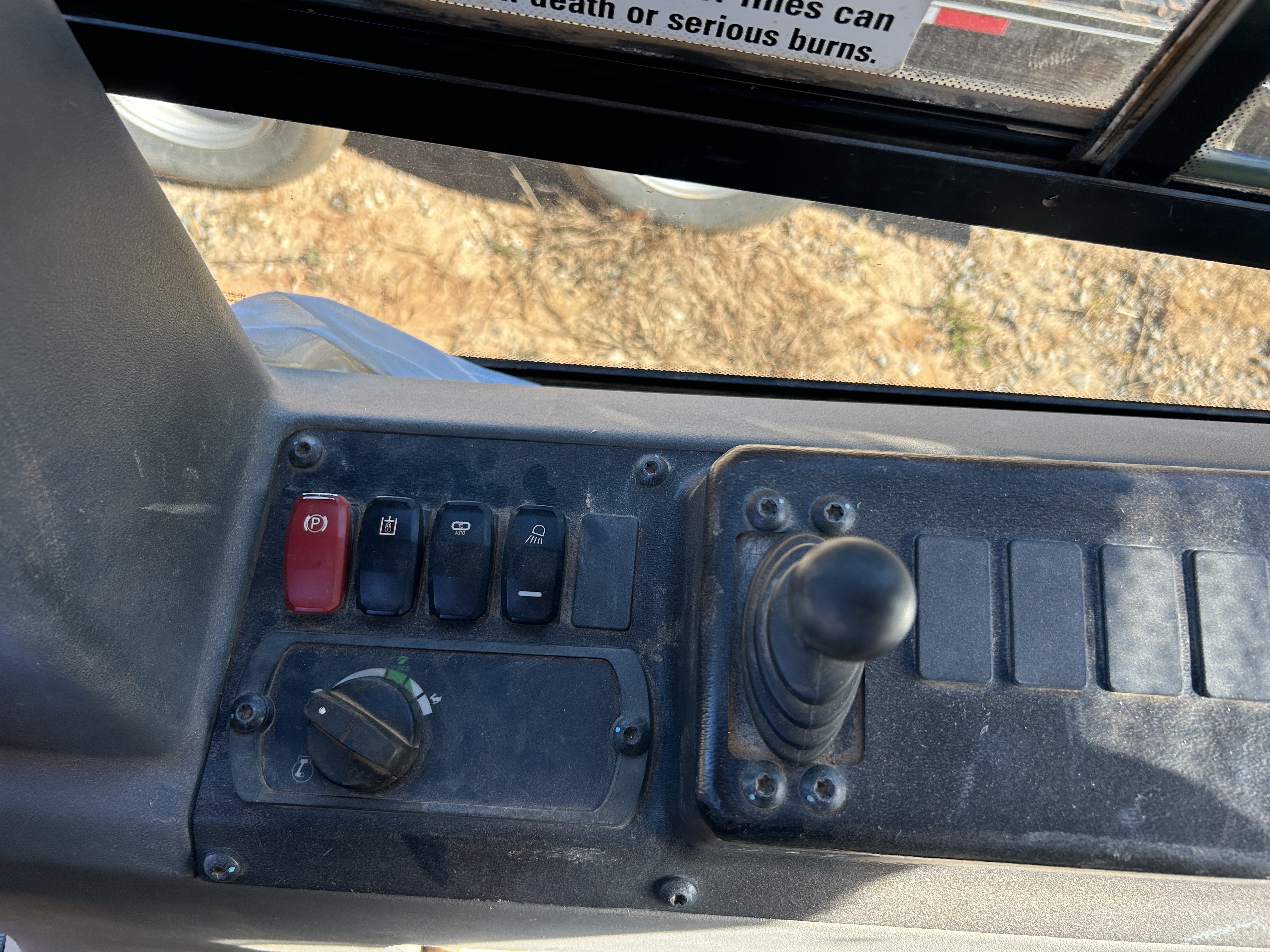 Used 2018 Caterpillar D5K2 XL with complete new CAT U/C