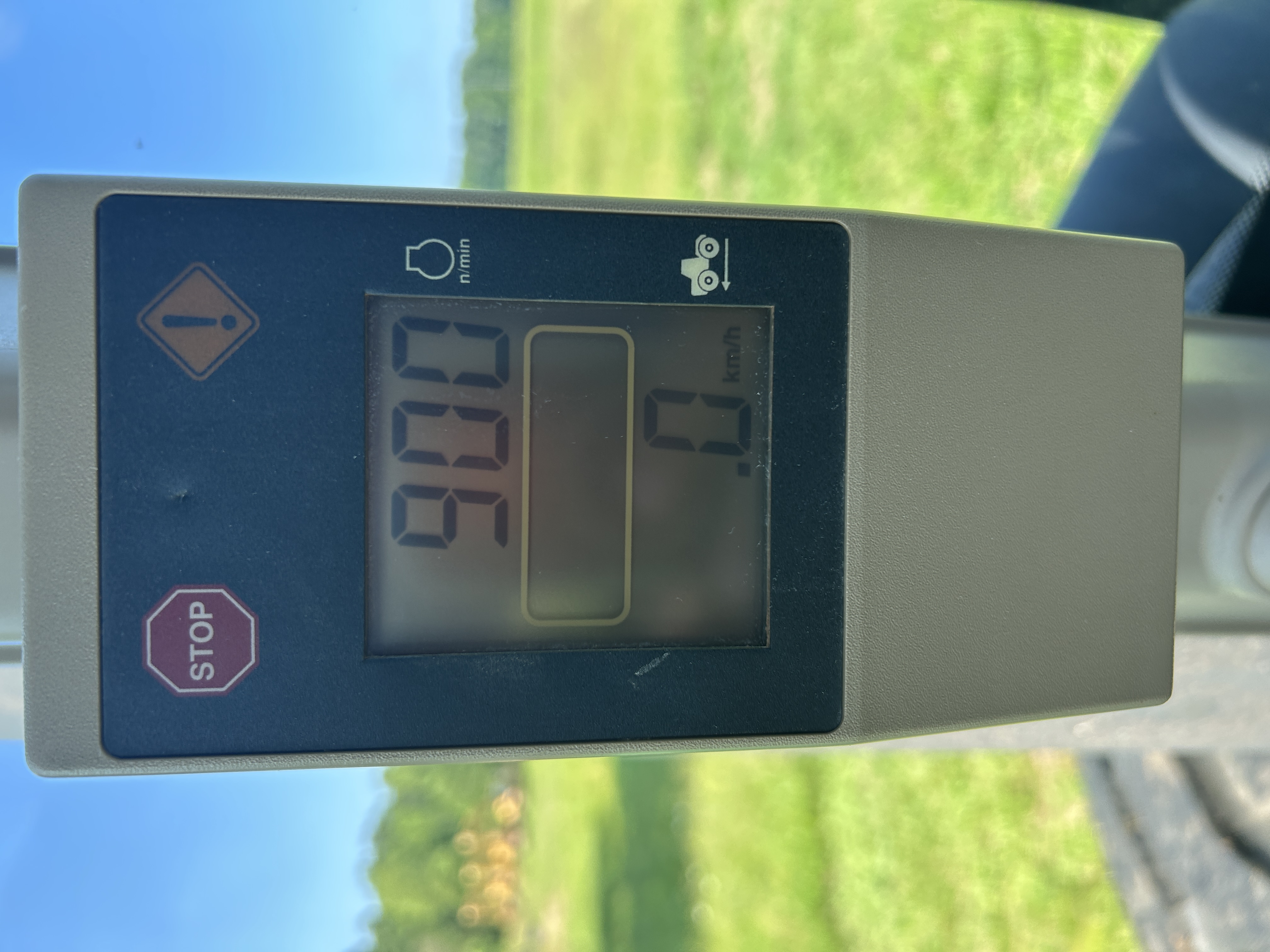 Used 2000 Deere 9400 with 4400 original hours