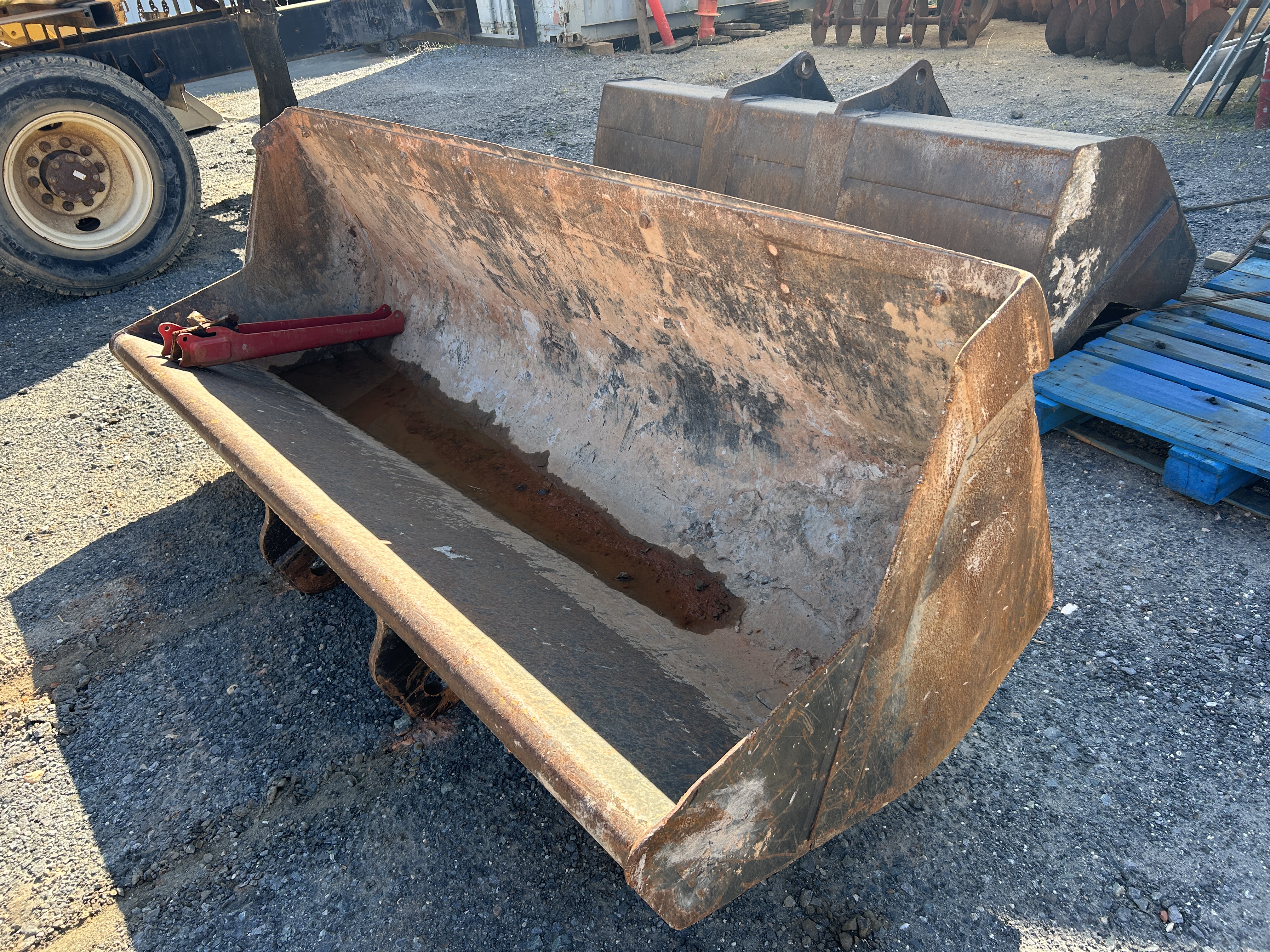 Used 2015 Caterpillar 420F2 IT