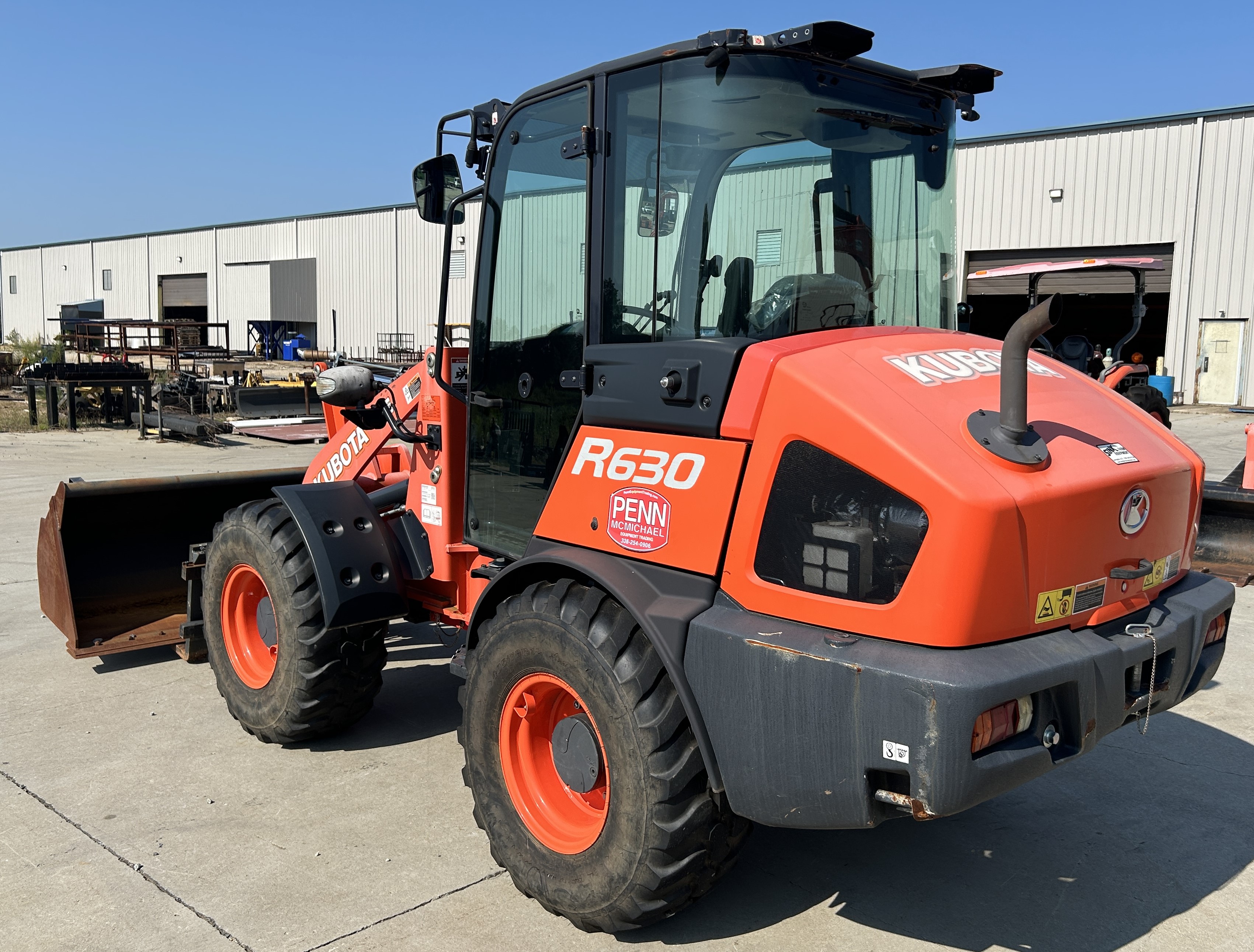 Used 2020 Kubota R630 wheel loader - never used in contruction!
