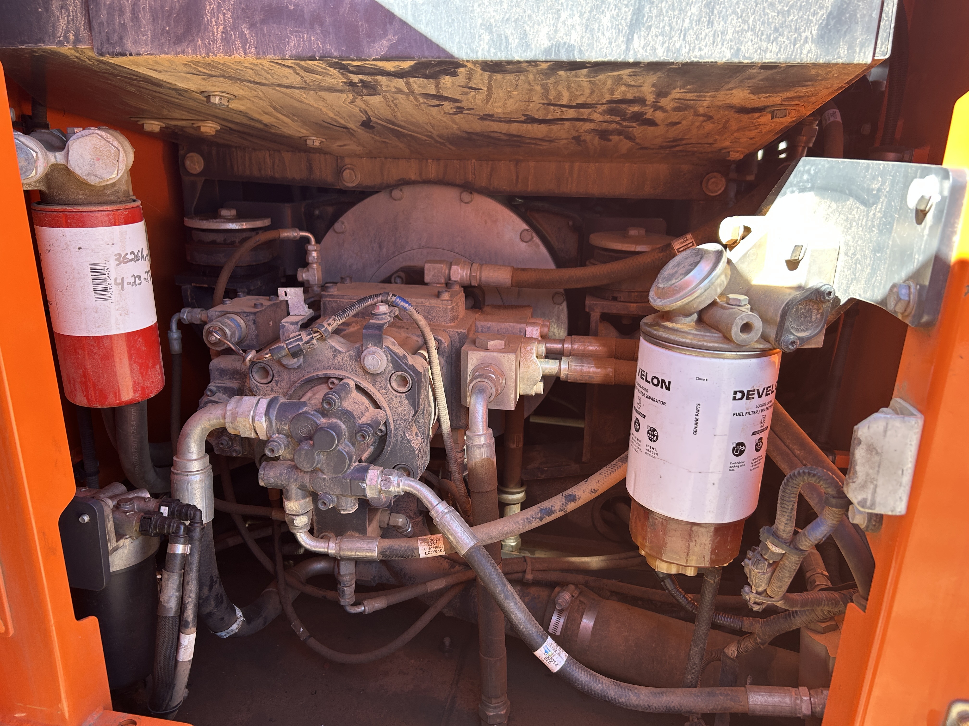 Used 2017 Doosan DX140LC-5