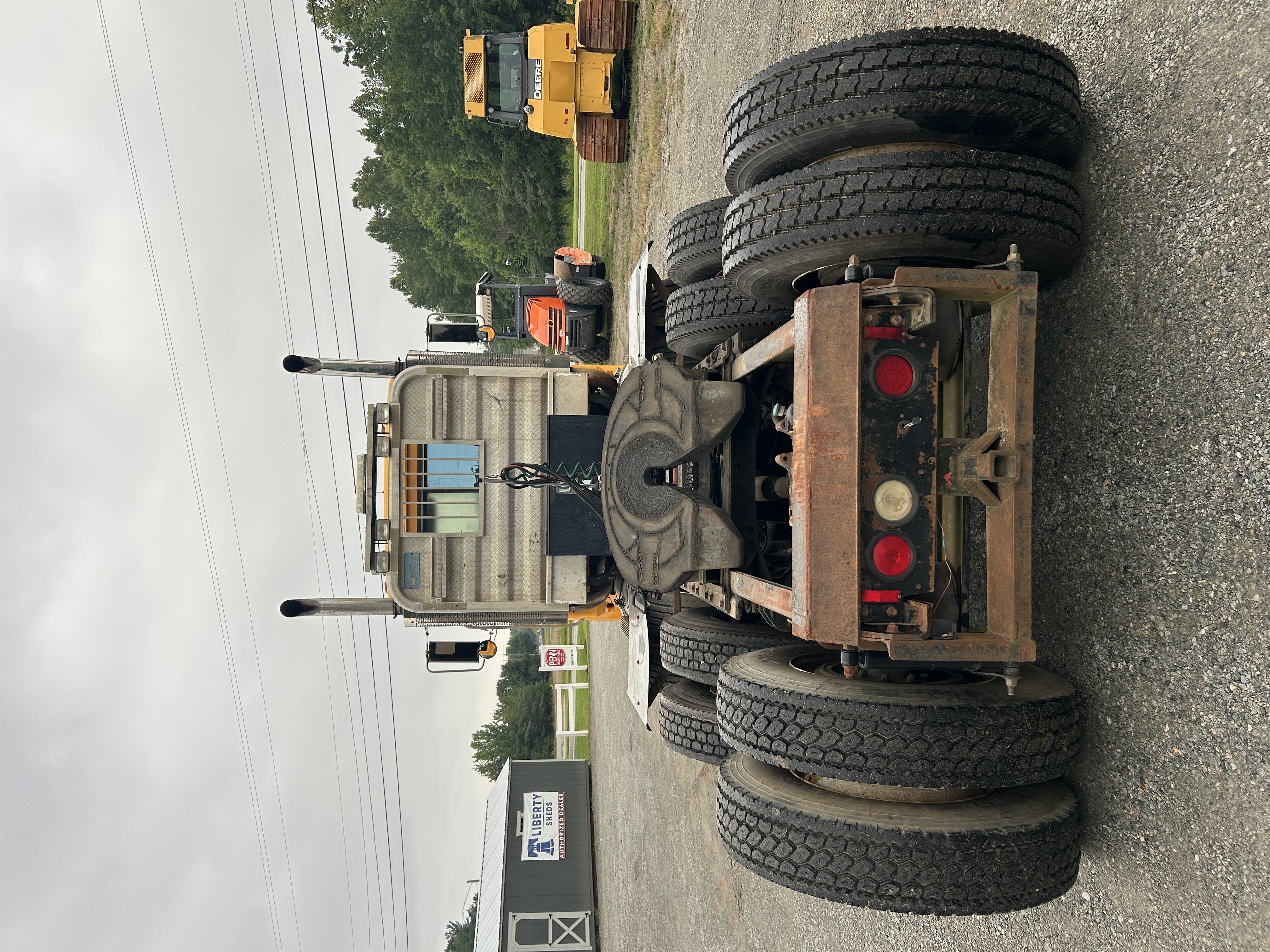 Used 1999 Mack CH613 Heavy Haul Road Tractor