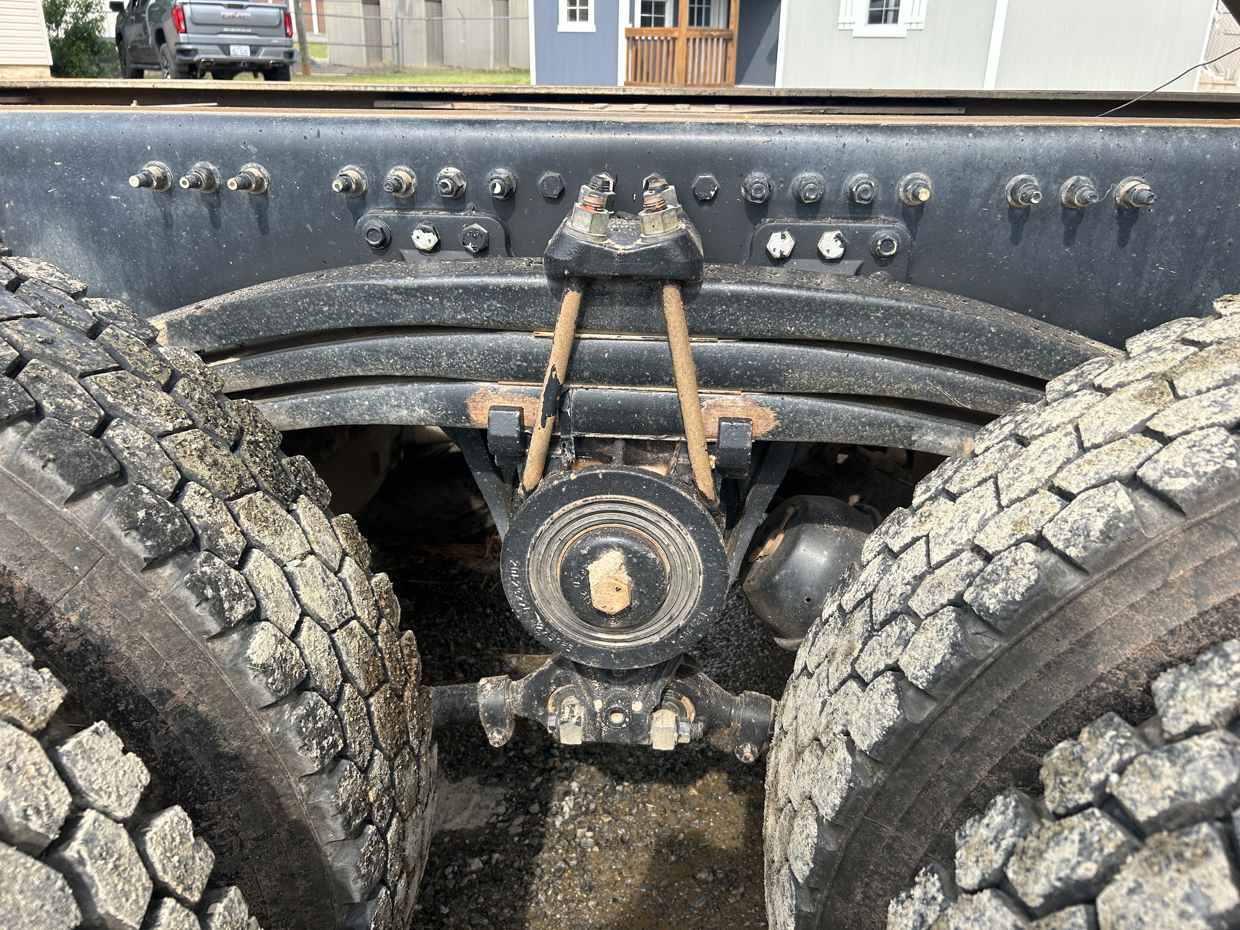Used 2018 Mack Granite GU713 Quad Axle Dump Truck - automatic