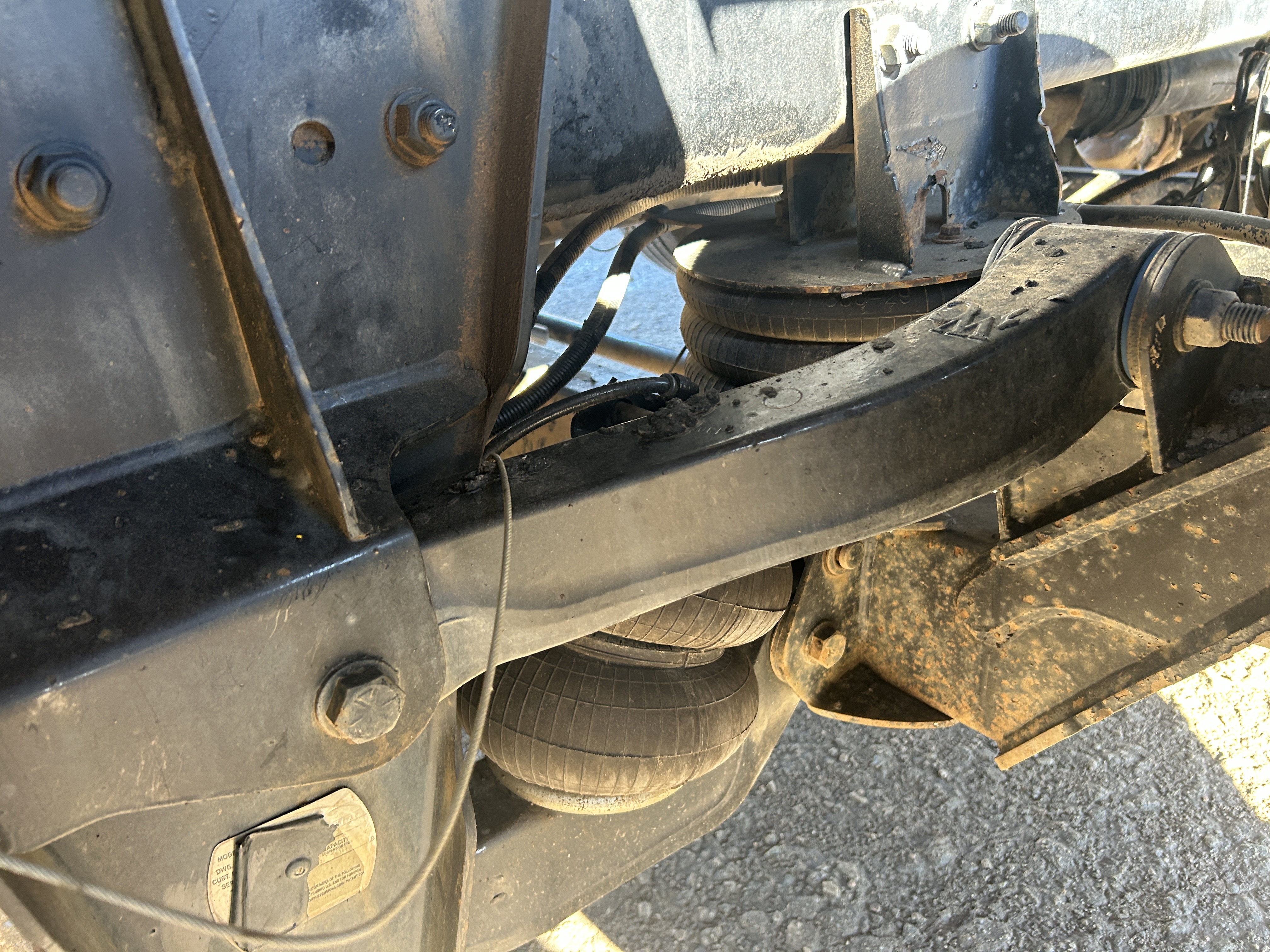 Used 2016 Kenworth T880 Quad Axle Dump Truck - Automatic