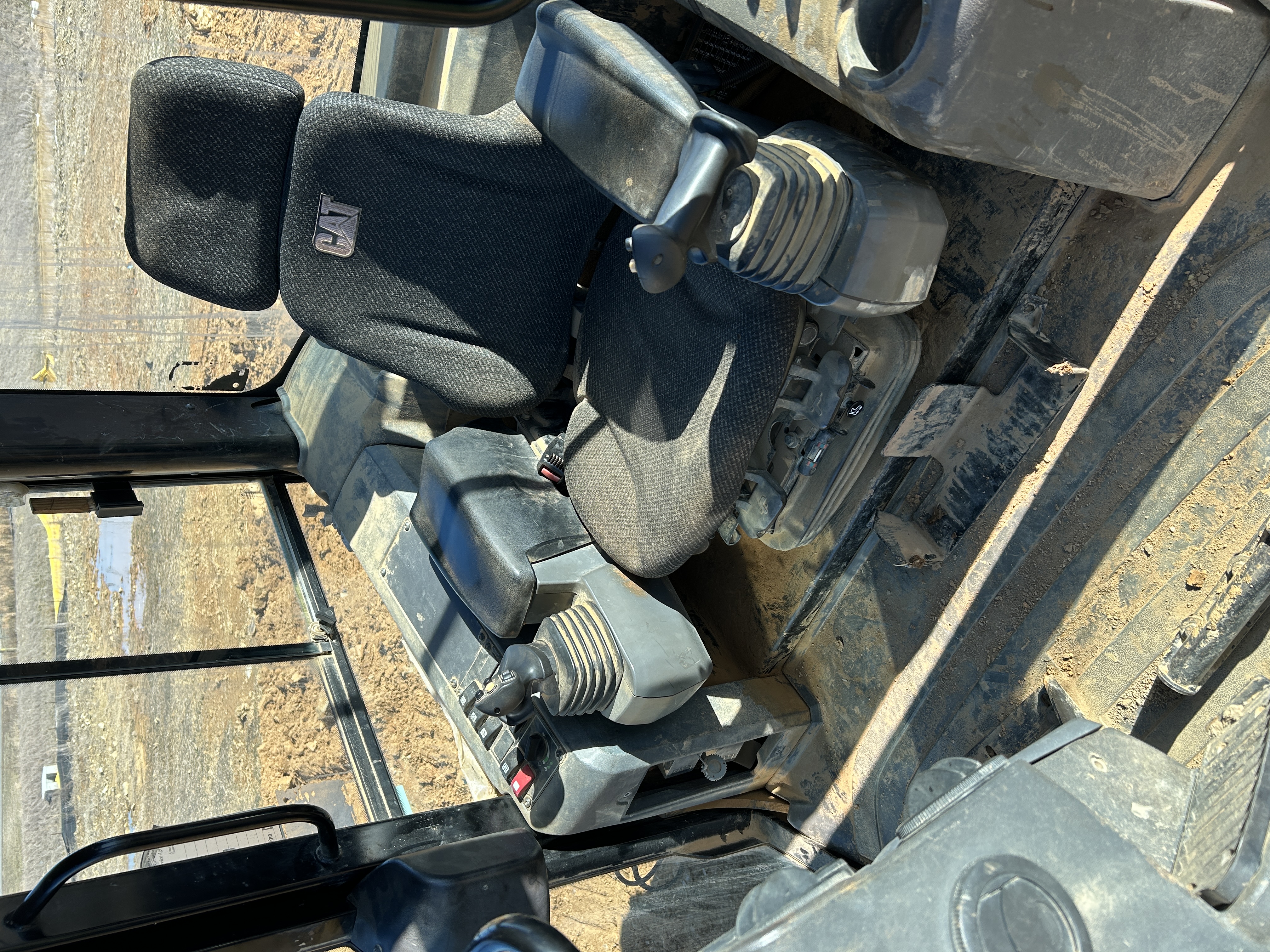 Used 2014 Caterpillar D5K2 LGP