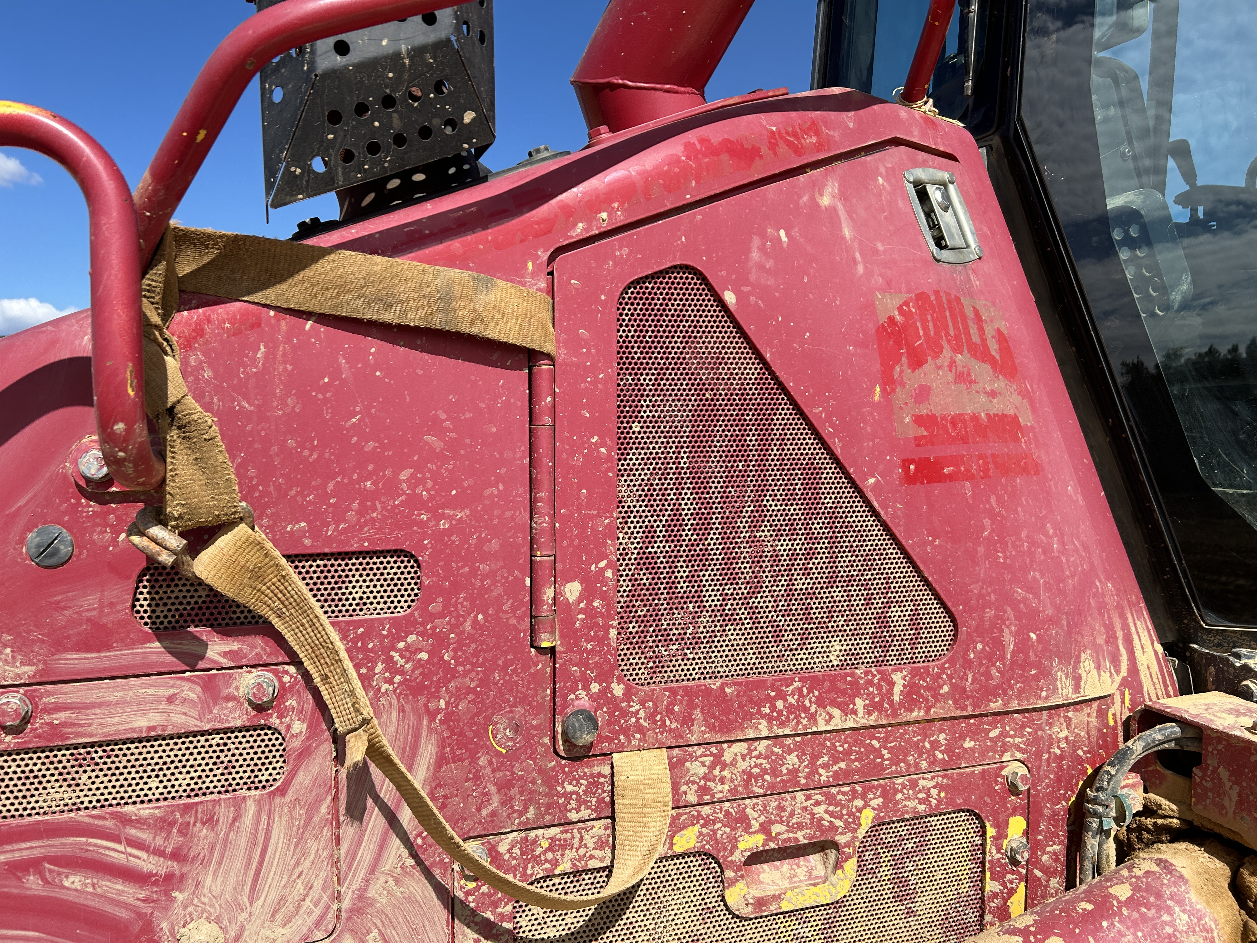 Used 2018 Komatsu D61PXi-24