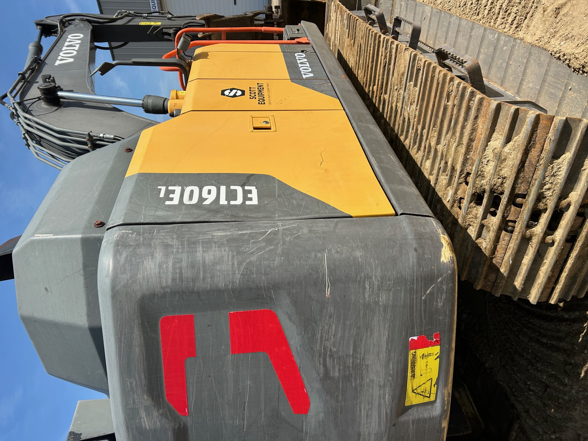 Used 2019 Volvo EC160EL with hyd thumb