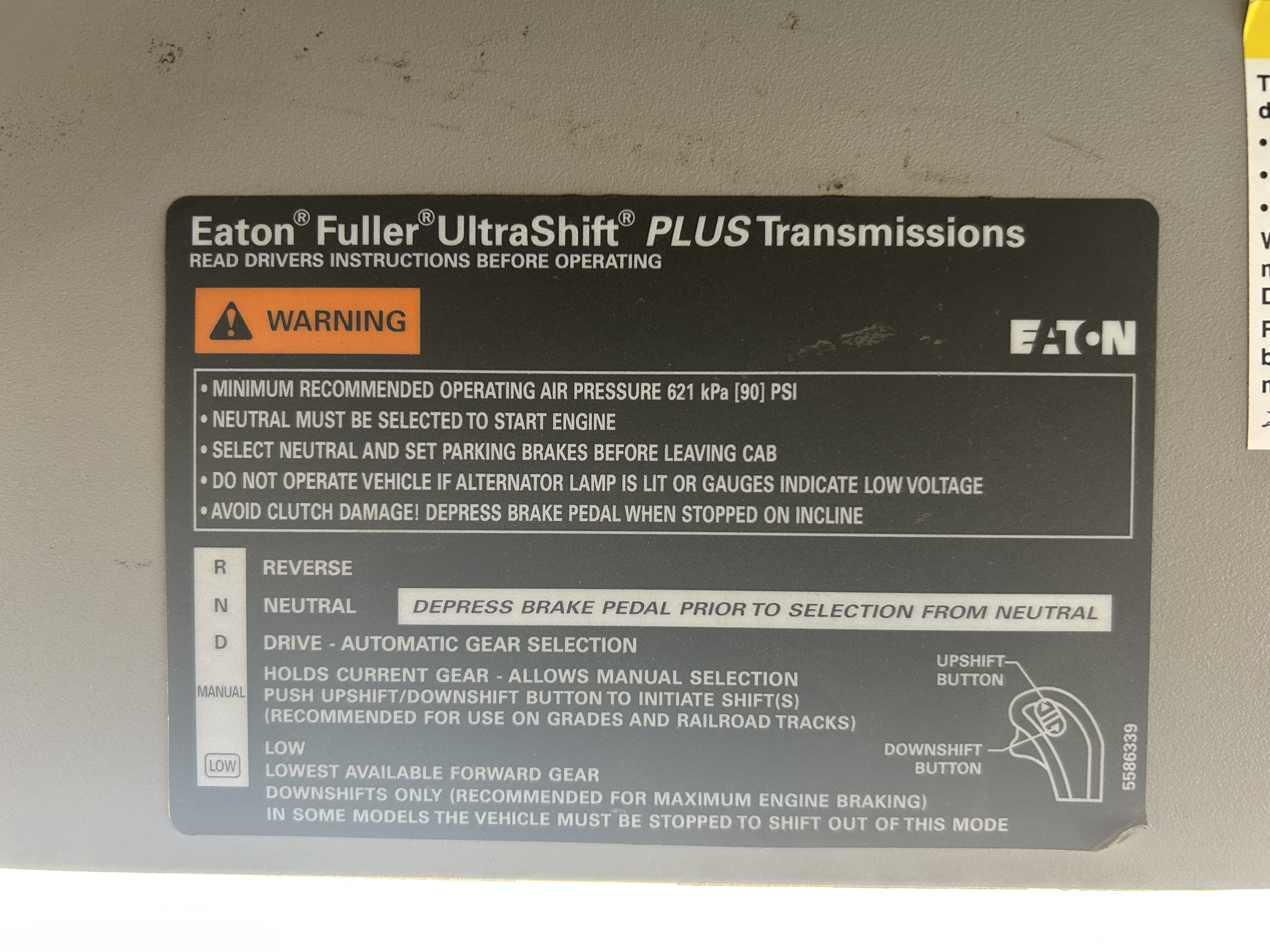 Used 2016 Kenworth T880 Quad Axle Dump Truck - Automatic